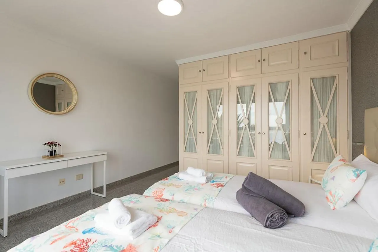 Pier 31 Apartment Telde 0*,